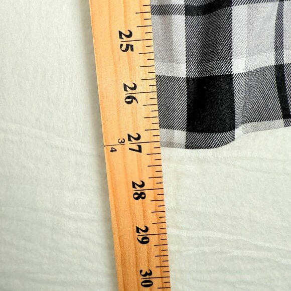 Land's End Classic Clothing Legendary Quality Size 8, Slim Leg Plaid Pants - Picture 5 of 7